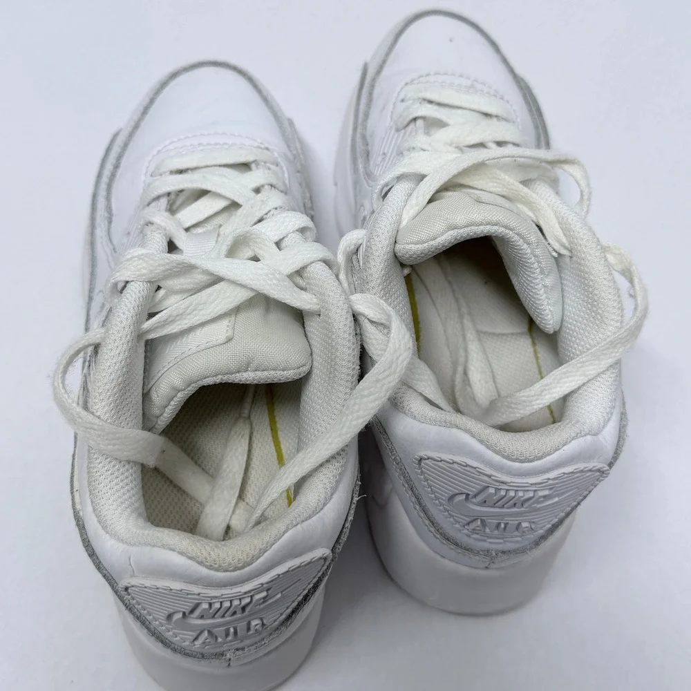 Nike Air Max 90 LTR GS Triple White Sneakers Kids Size 2Y Youth